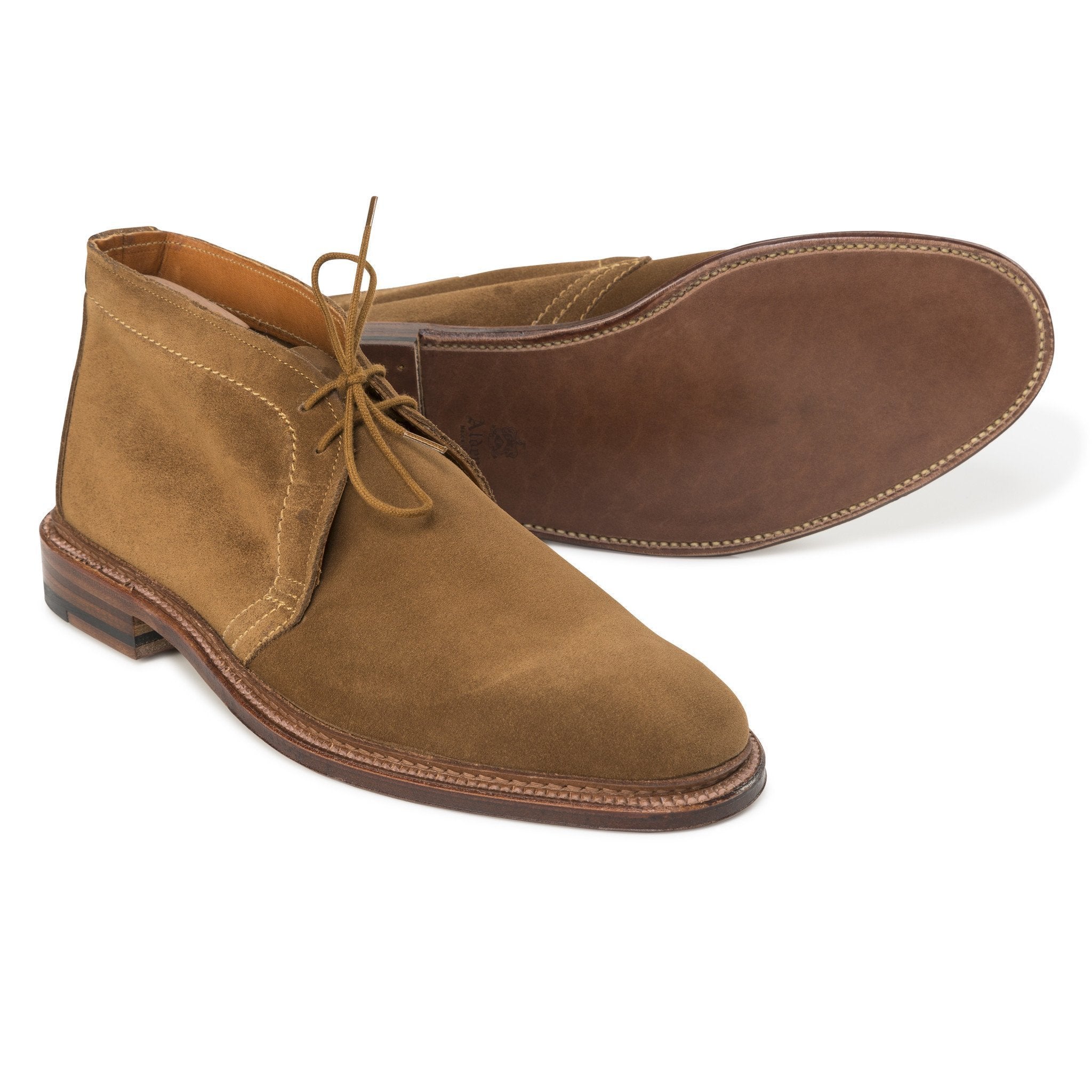 Unlined store suede chukka